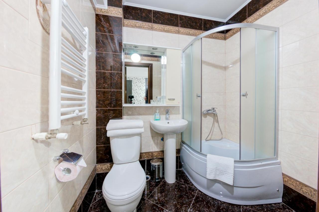 Catherine Hotel Κισινάου Εξωτερικό φωτογραφία